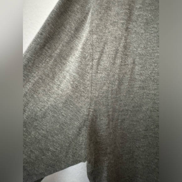 BCBG MaxAzria Grey Tunic Silk & Cotton Blend Sweater Size S. V-Neck. - Picture 9 of 10